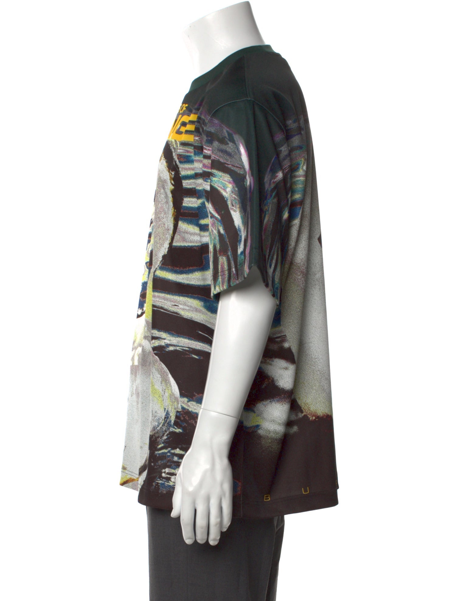 Burberry Printed Crew Neck T-Shirt w/ Tags