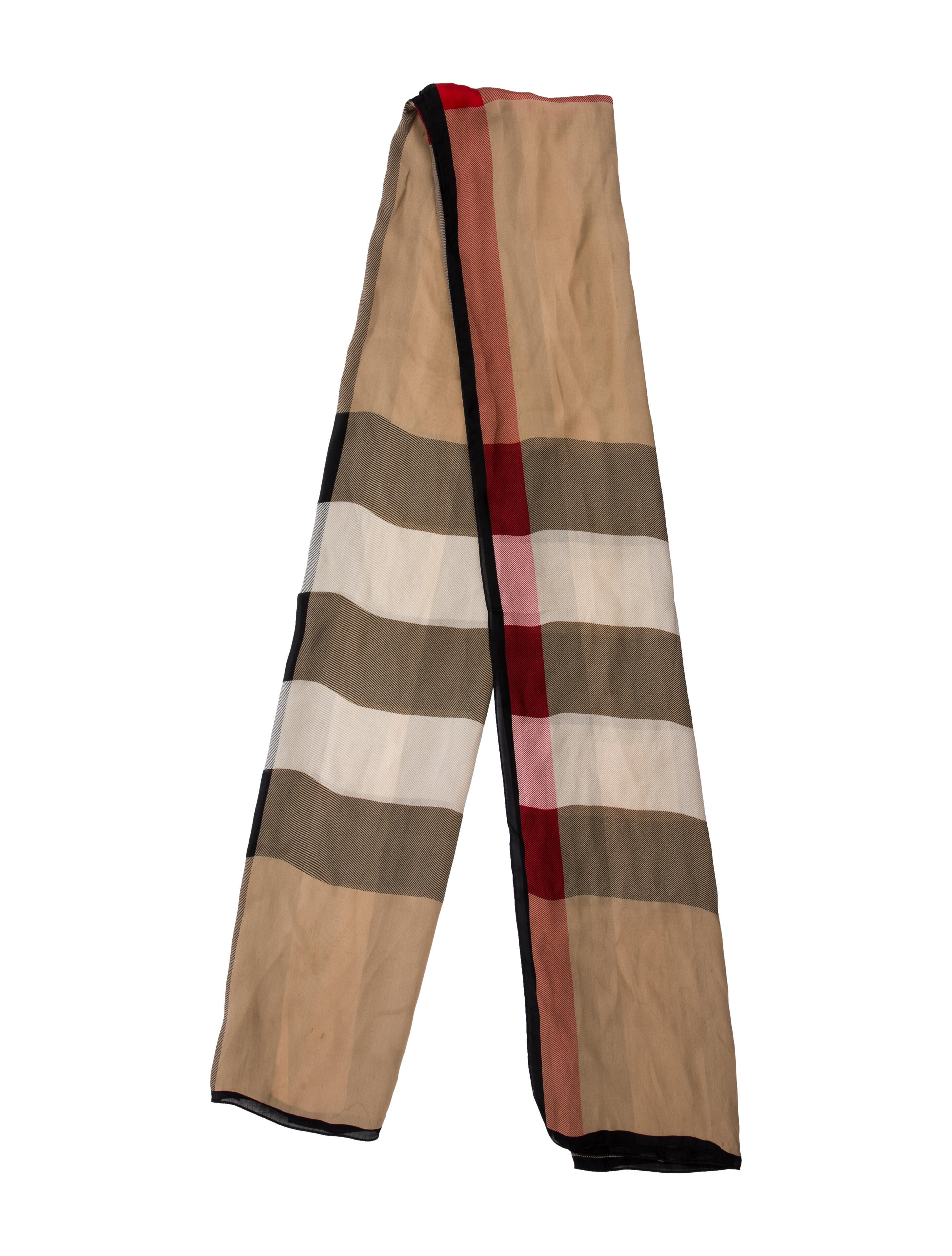 Burberry Nova Check Pattern Scarf