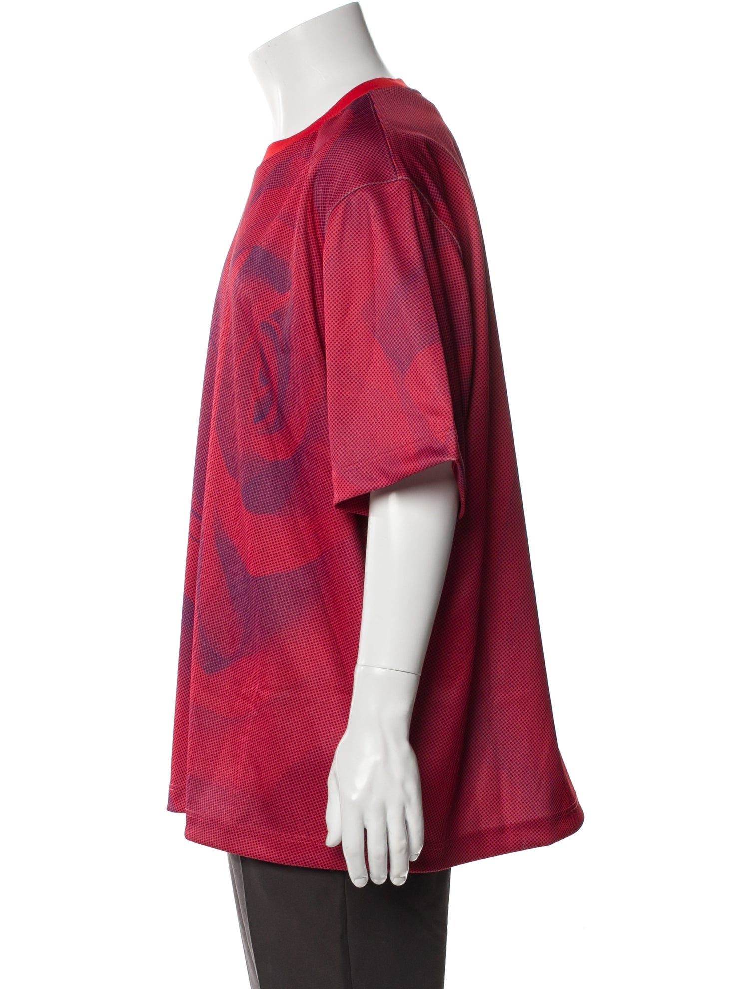 Burberry Crew Neck Short Sleeve T-Shirt w/ Tags