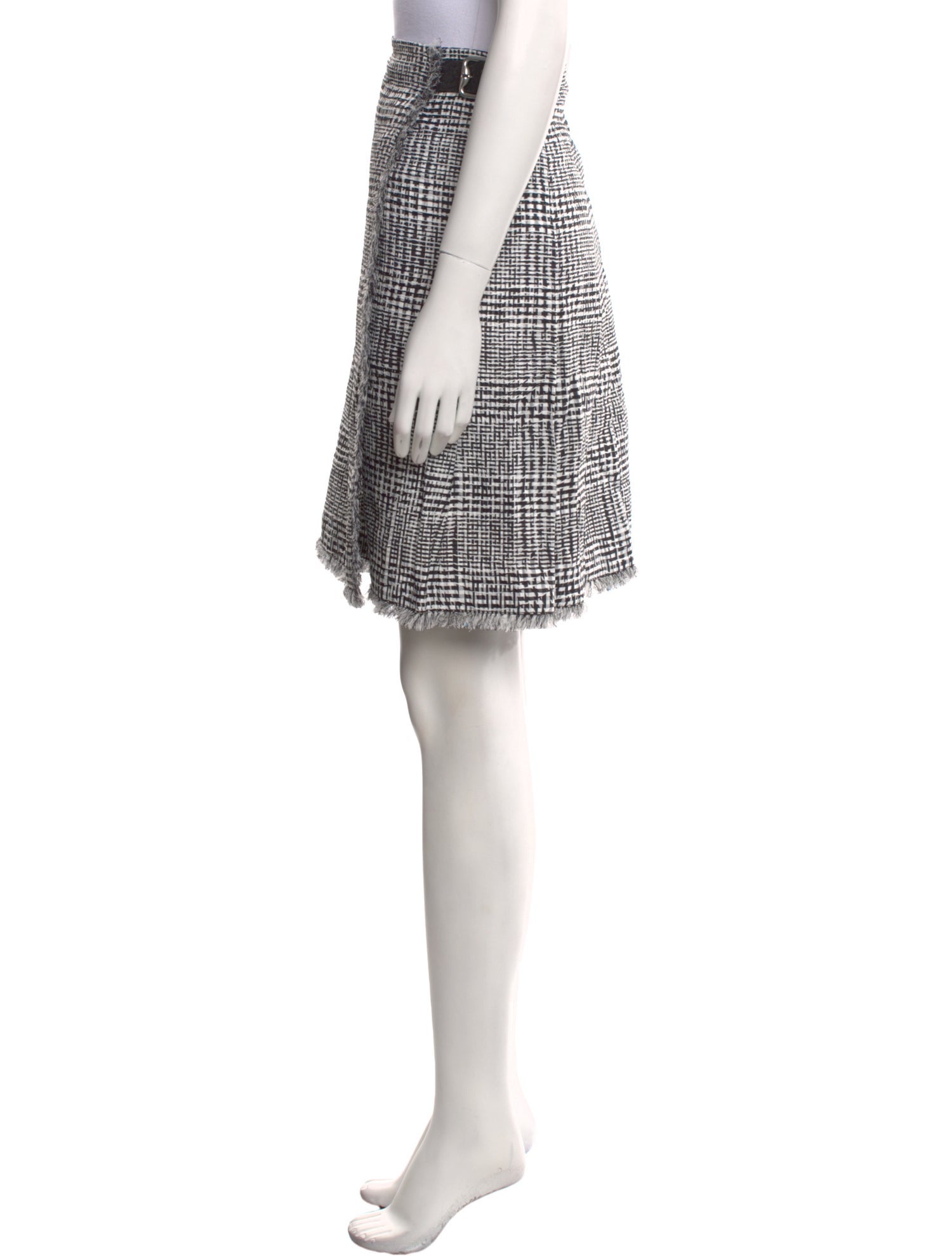 Burberry Plaid Print Knee-Length Skirt w/ Tags