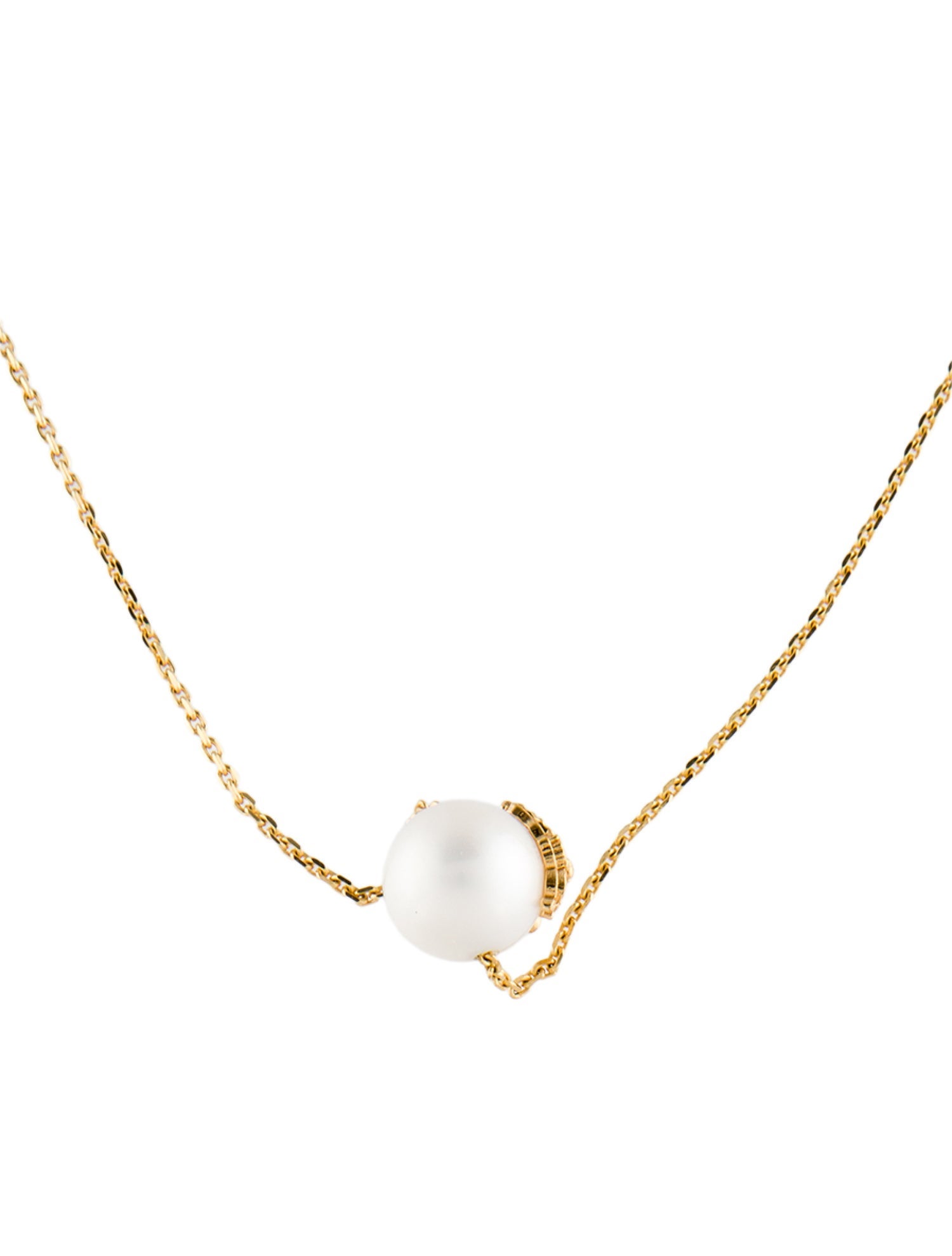 Burberry Pearl Pendant Necklace