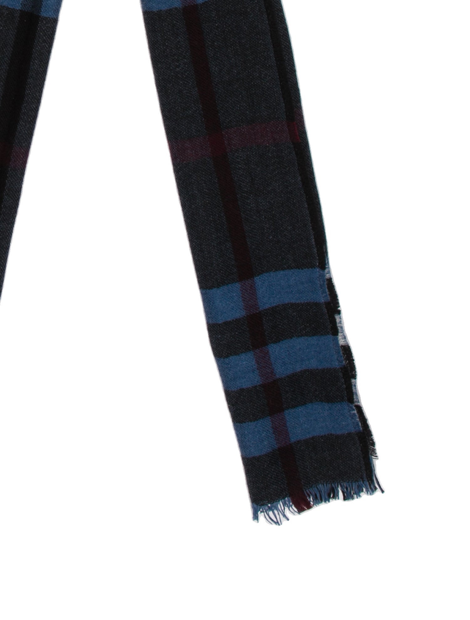 Burberry Wool House Check Pattern Scarf