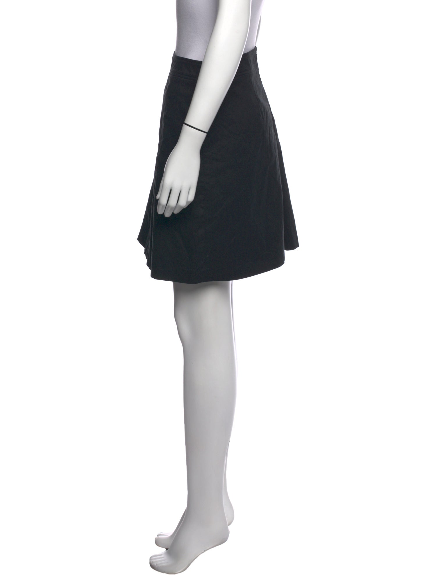 Burberry Golf Women's Items On Sale - Up To 90% Off | The RealReal