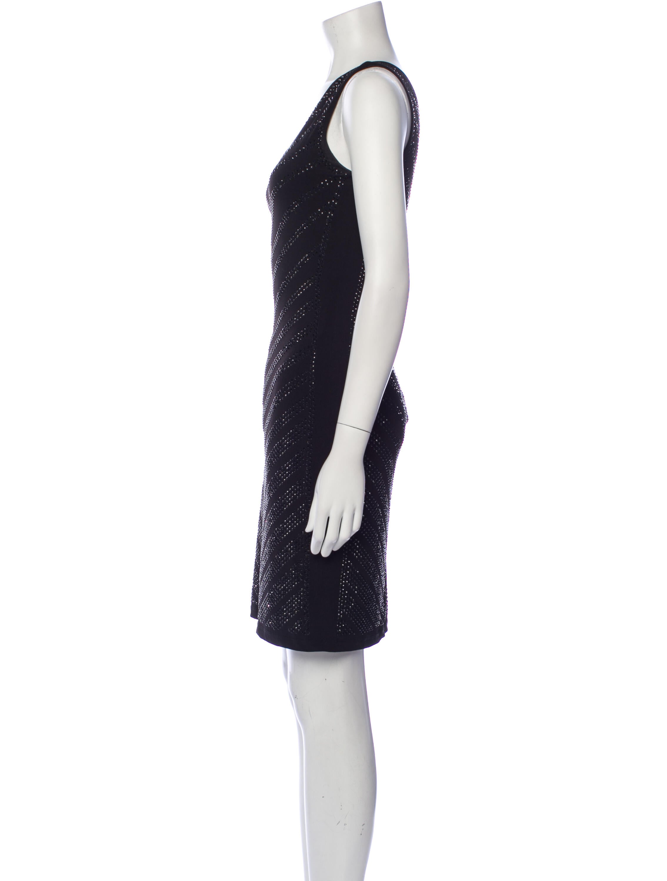 Carmen Marc Valvo Scoop Neck Knee-Length Dress