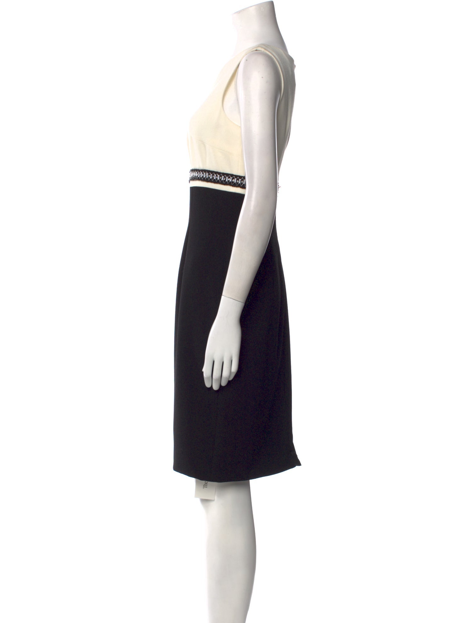 Carmen Marc Valvo Colorblock Pattern Knee-Length Dress