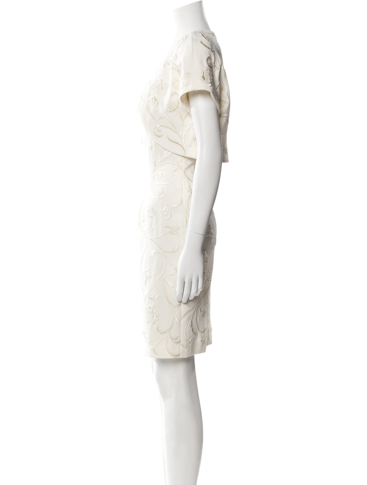 Carmen Marc Valvo Embroidered Accent Dress Set