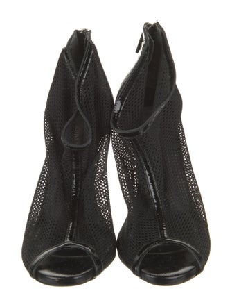 Carmen Marc Valvo Mesh Pumps