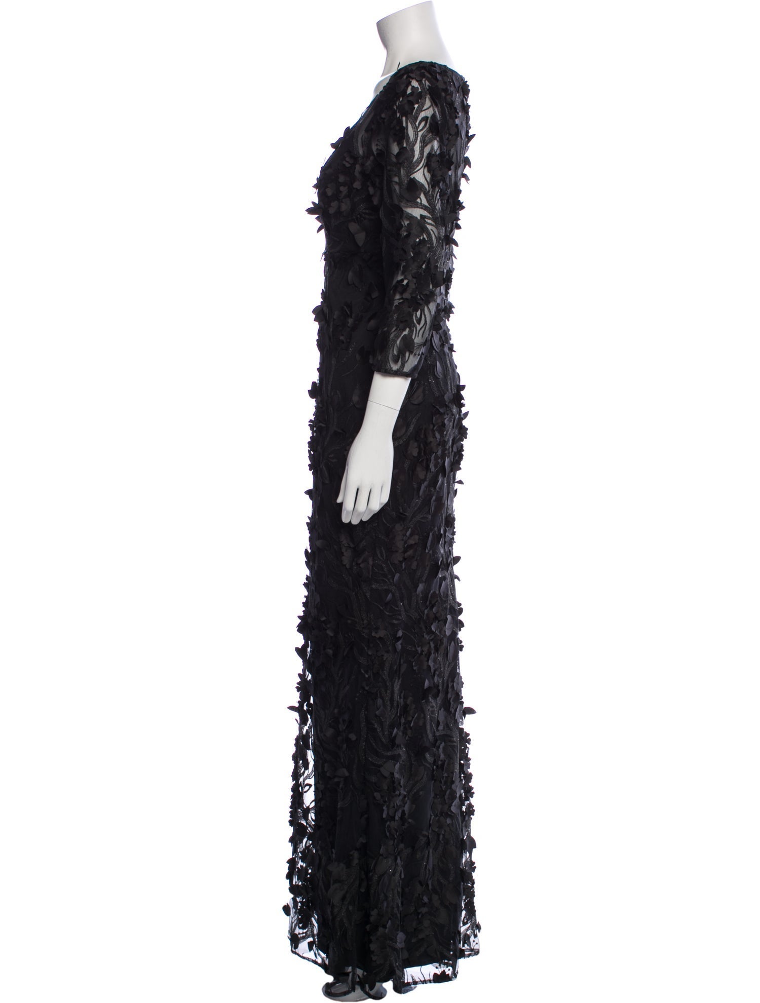 Carmen Marc Valvo Lace Pattern Long Dress