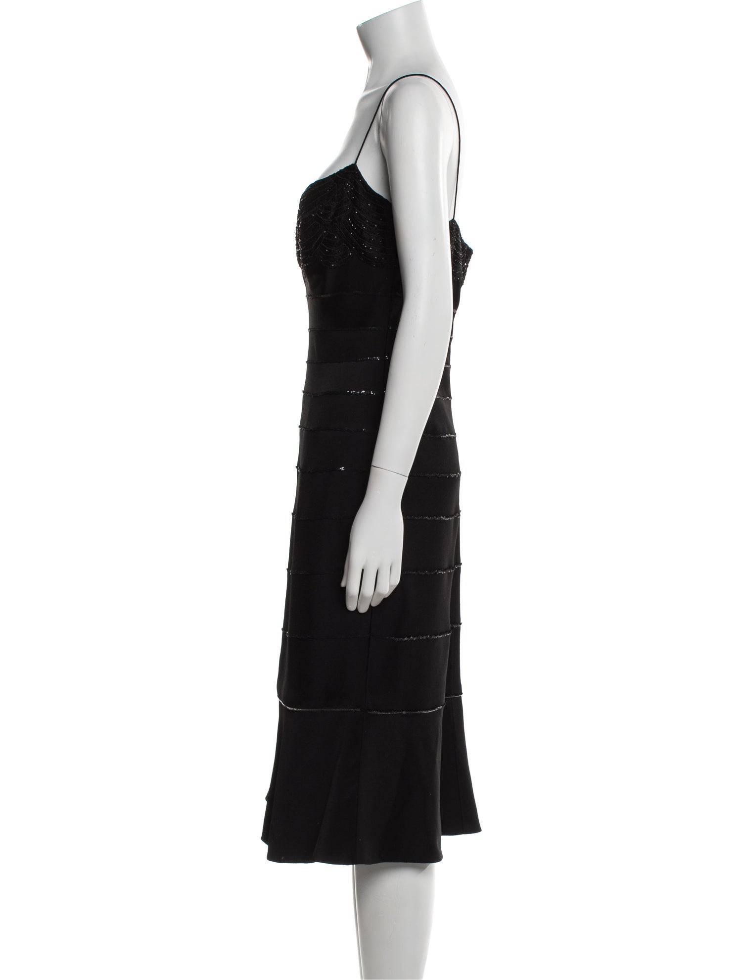 Carmen Marc Valvo V-Neck Midi Length Dress