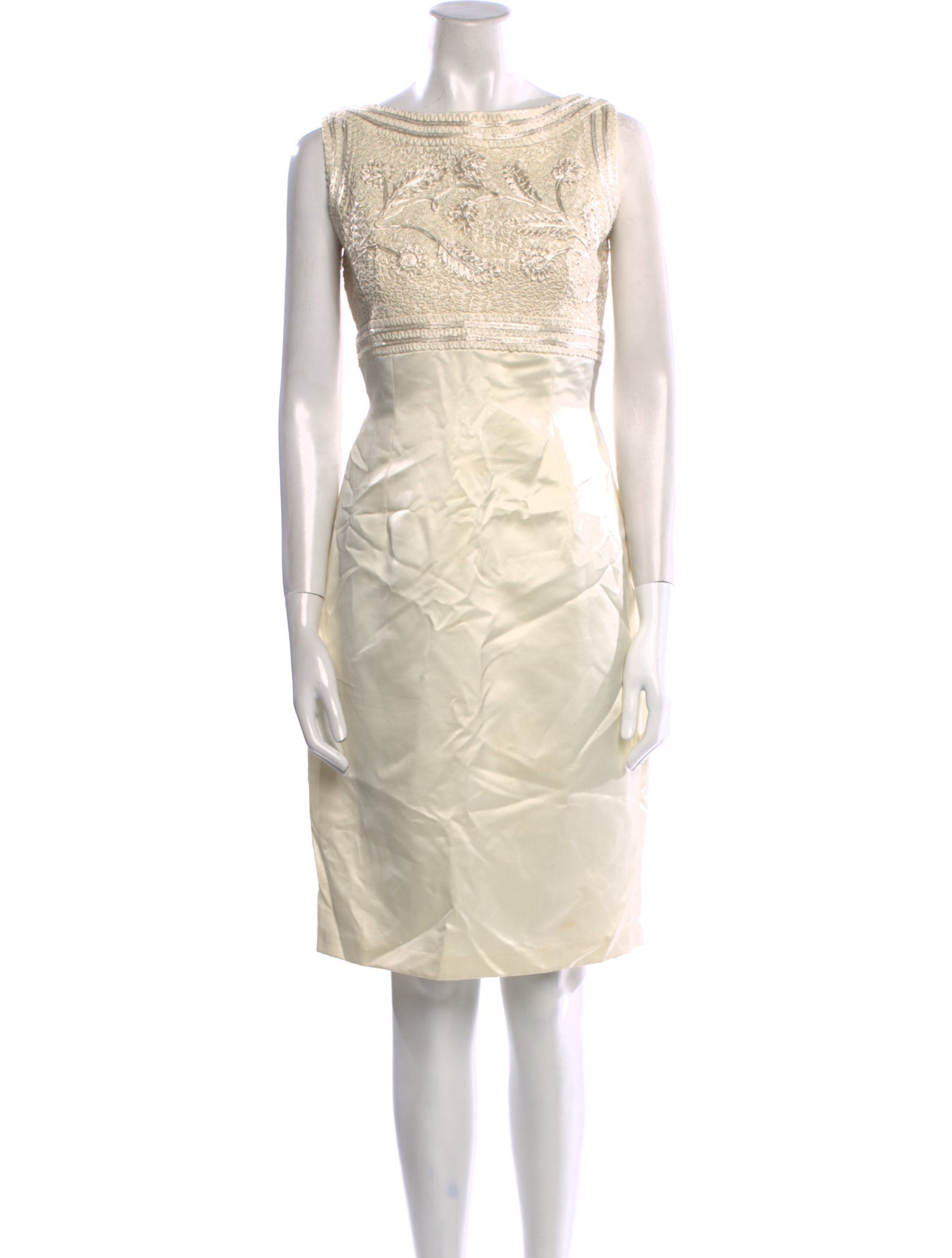 Carmen Marc Valvo Bateau Neckline Knee-Length Dress