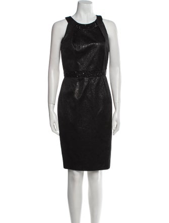 Carmen Marc Valvo Crew Neck Knee-Length Dress