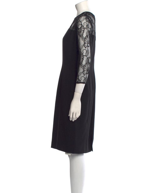 Carmen Marc Valvo Lace Pattern Knee-Length Dress