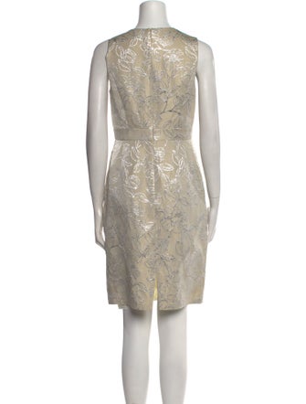 Carmen Marc Valvo Lace Pattern Knee-Length Dress