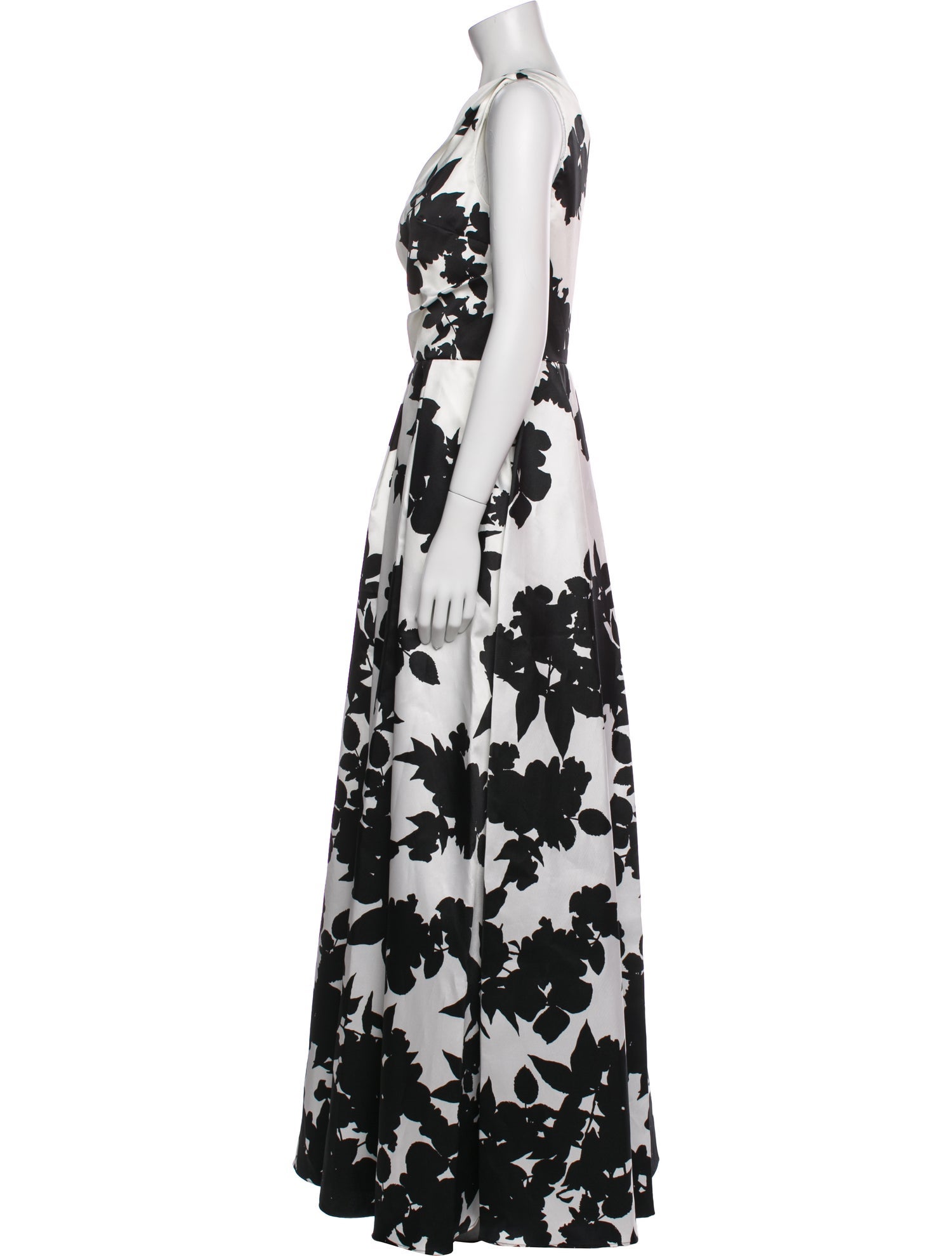 Carmen Marc Valvo Floral Print Long Dress w/ Tags