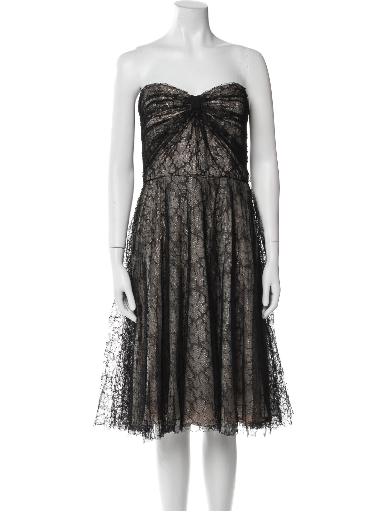 Carmen Marc Valvo Lace Pattern Knee-Length Dress