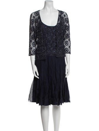 Carmen Marc Valvo Lace Pattern Beaded Accents Skirt Set