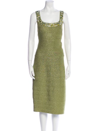 Carmen Marc Valvo Scoop Neck Midi Length Dress