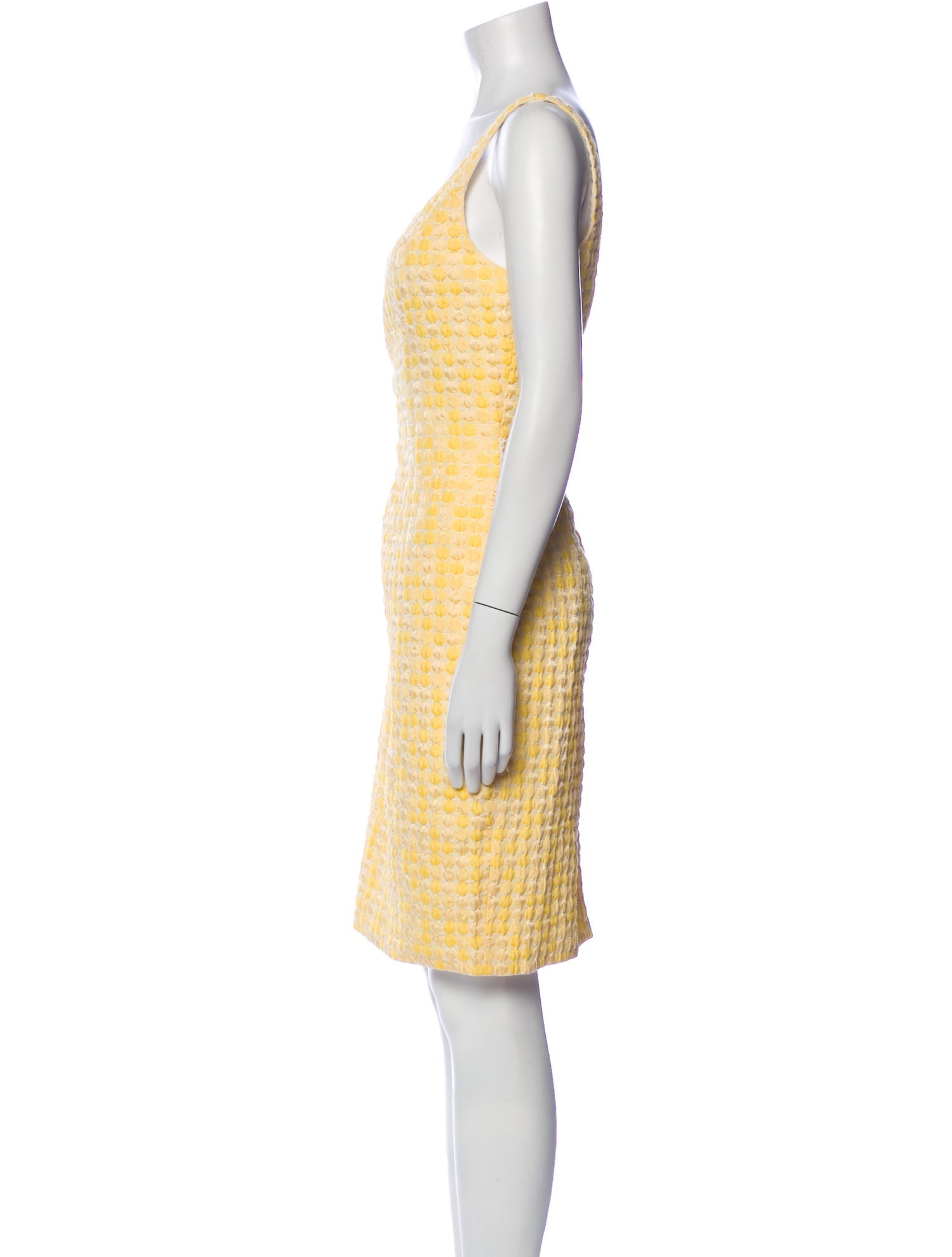 Carmen Marc Valvo Scoop Neck Knee-Length Dress