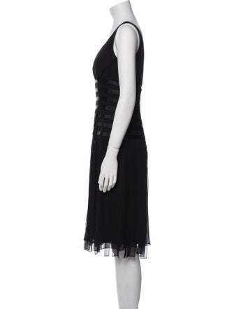 Carmen Marc Valvo Silk Knee-Length Dress