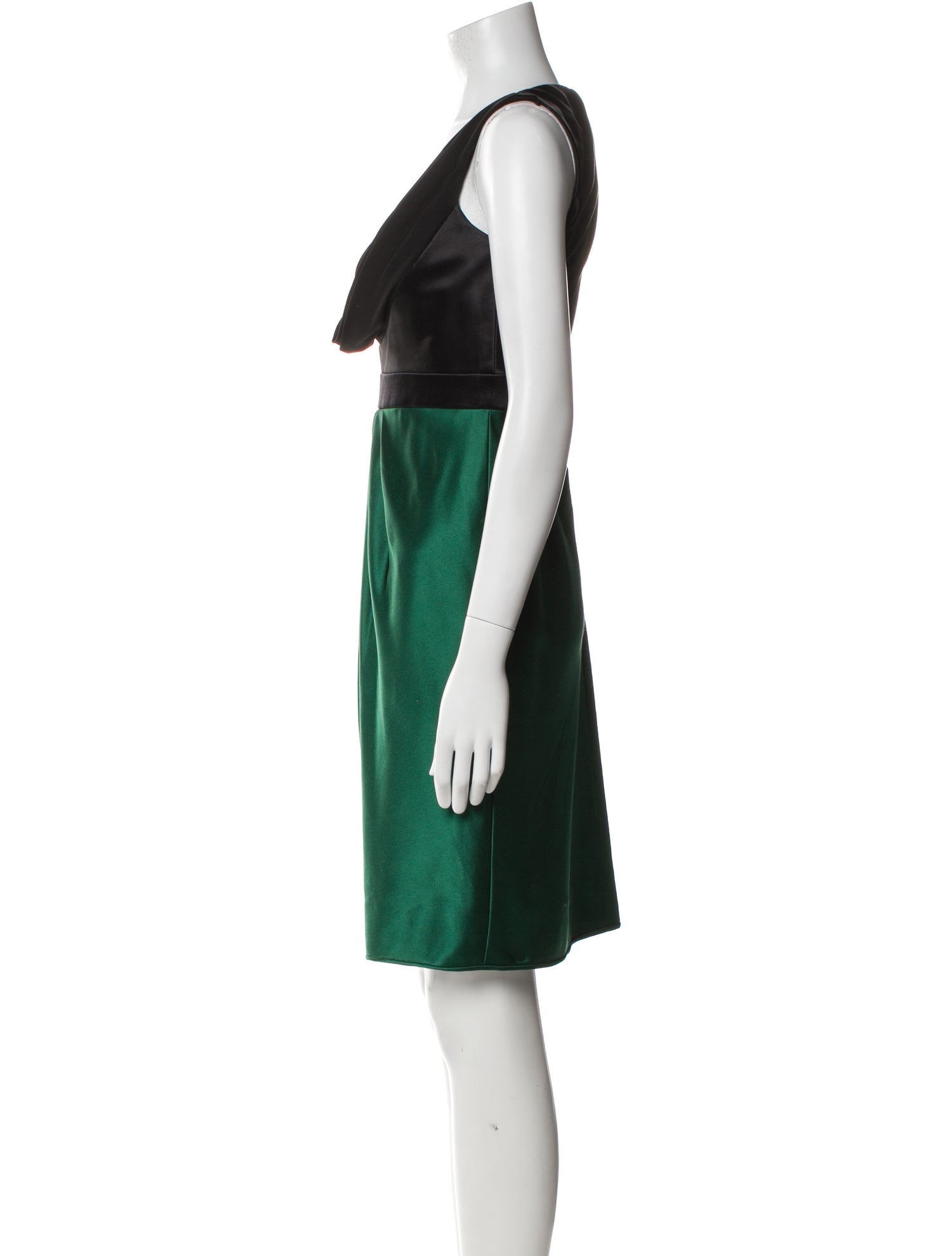 Carmen Marc Valvo Silk Knee-Length Dress