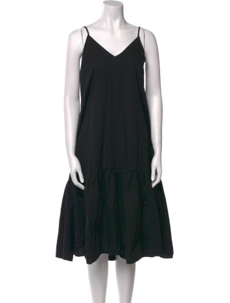 Calvin Klein Collection V-Neck Knee-Length Dress