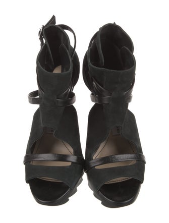 Camilla Skovgaard Suede T-Strap Pumps