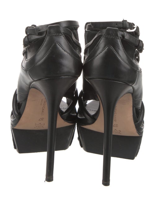 Camilla Skovgaard Leather Studded Accents Pumps