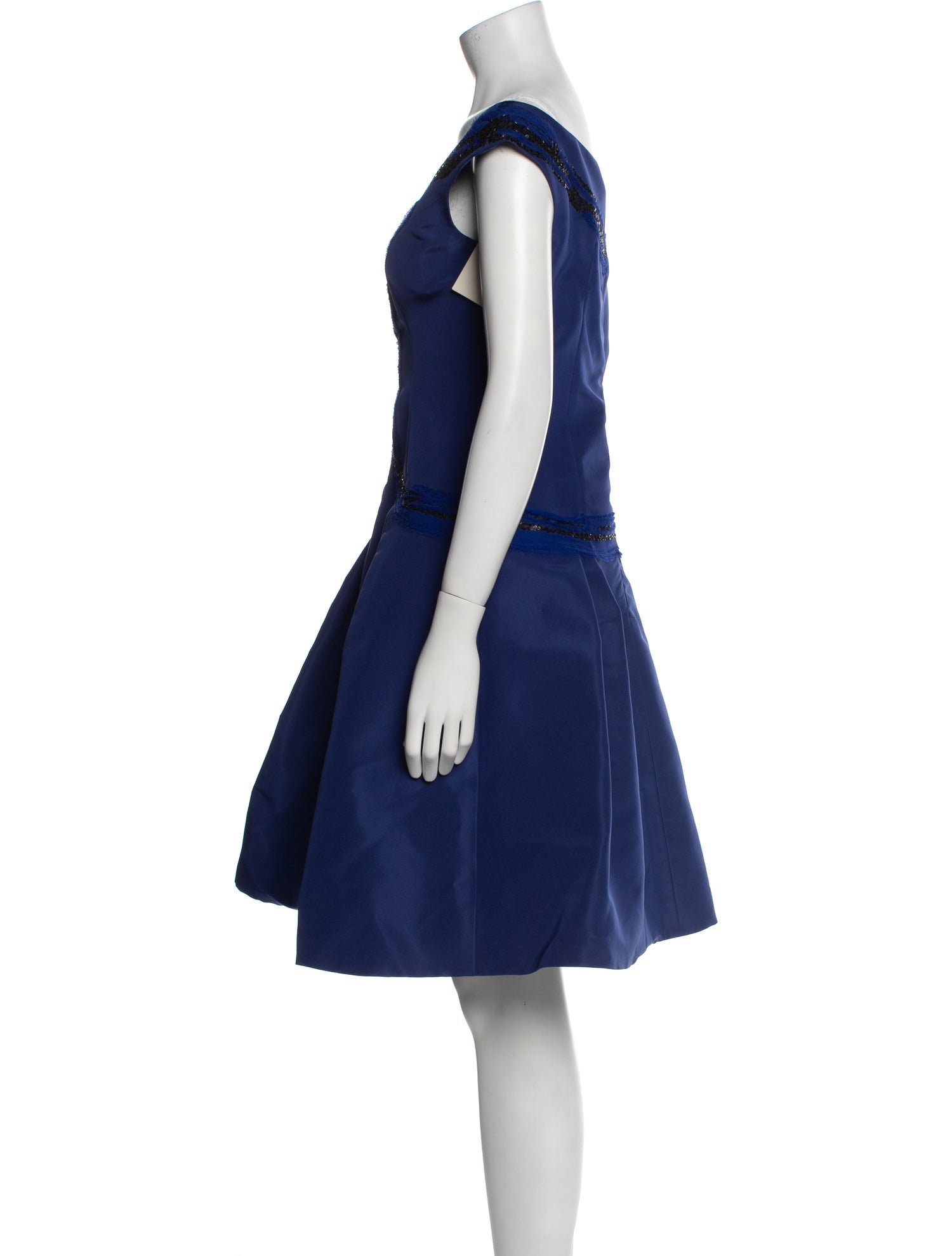 Carolina Herrera Silk Knee-Length Dress