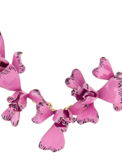 Carolina Herrera Enamel Flower Necklace