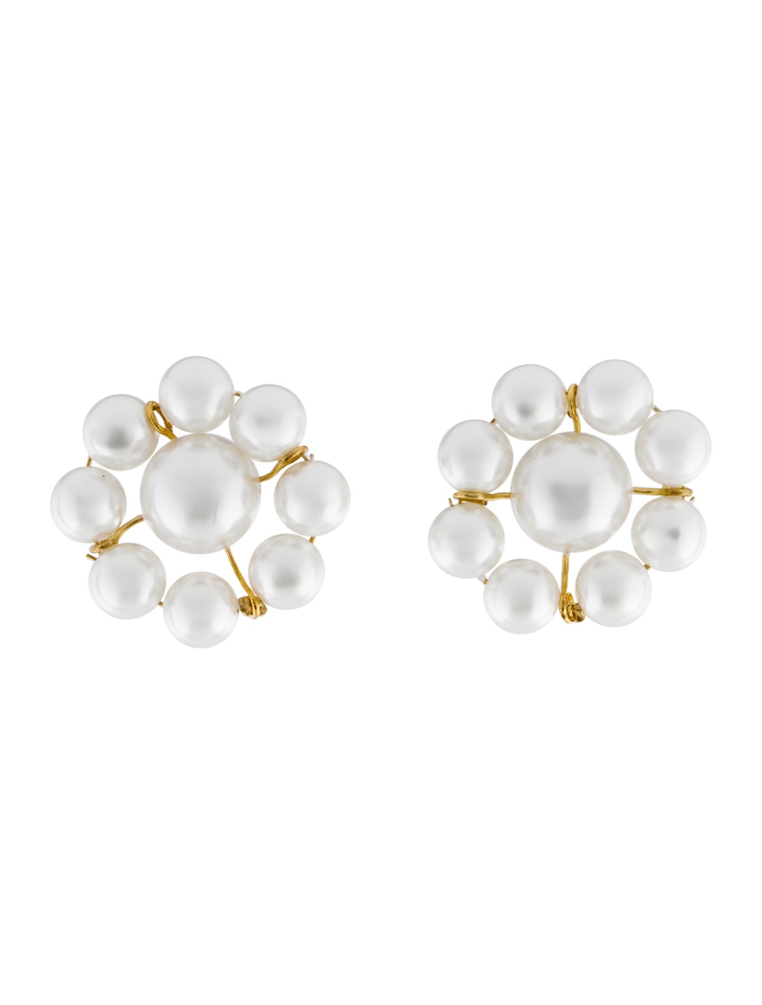 Carolina Herrera Pearly Flower Earrings