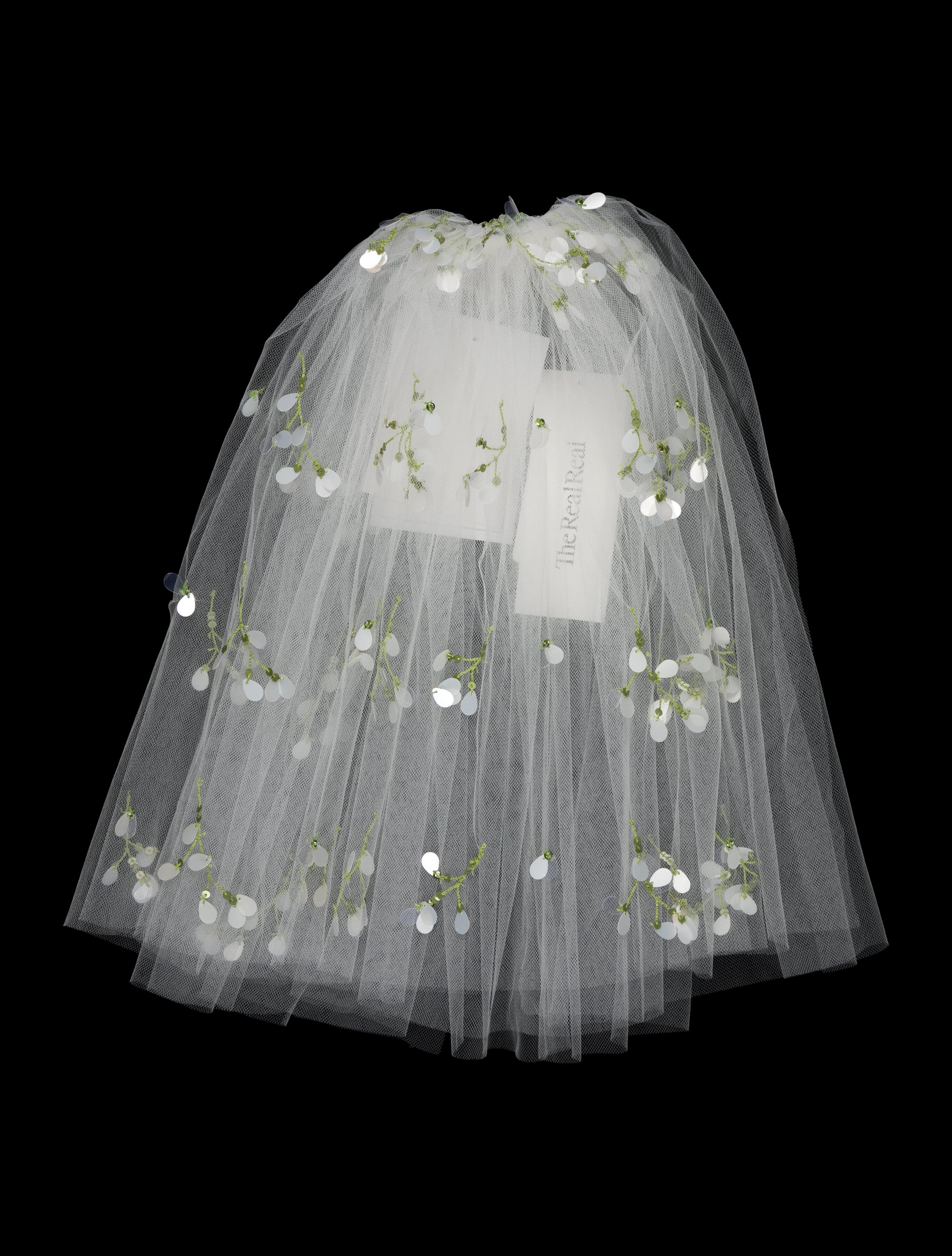 Carolina Herrera hair Clip In Veil