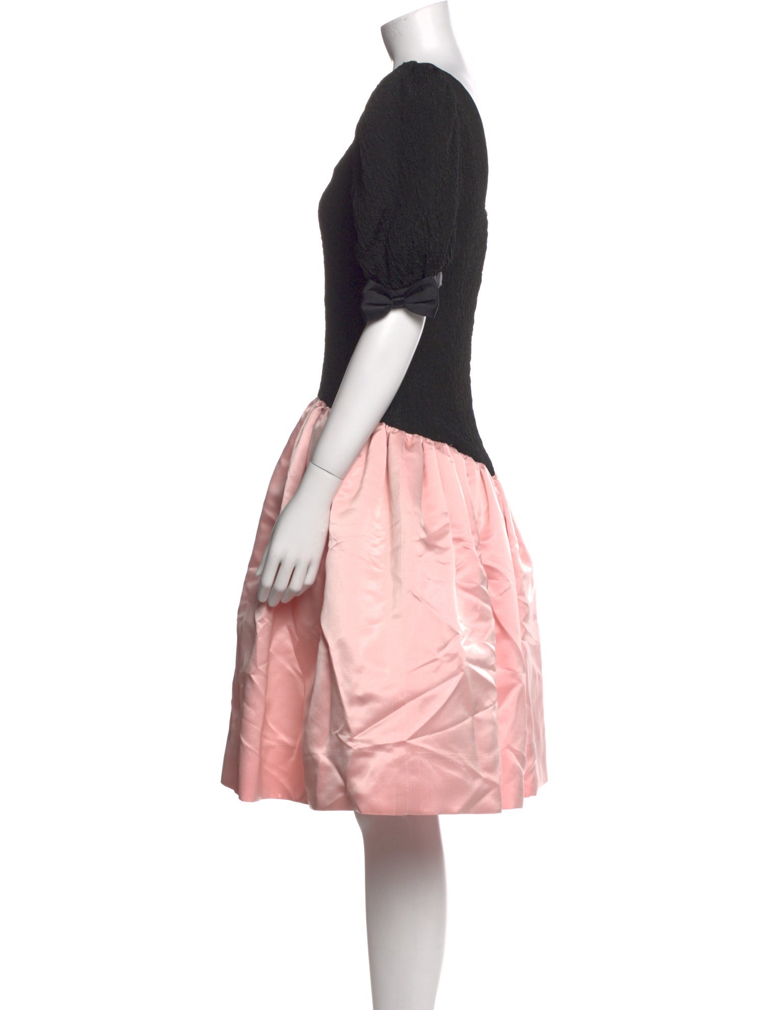 Carolina Herrera Vintage Knee-Length Dress