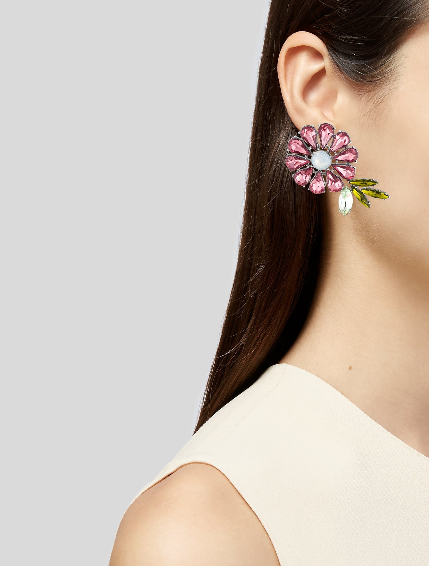 Carolina Herrera Crystal & Resin Daisy Drop Earrings