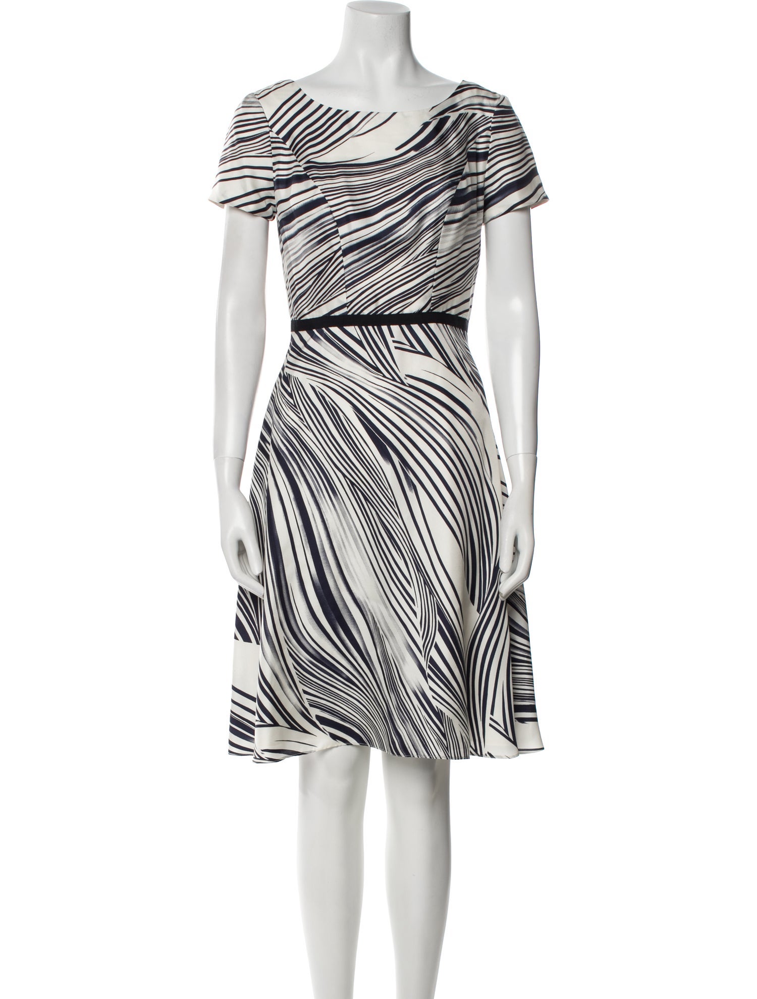 Carolina Herrera Silk Knee-Length Dress