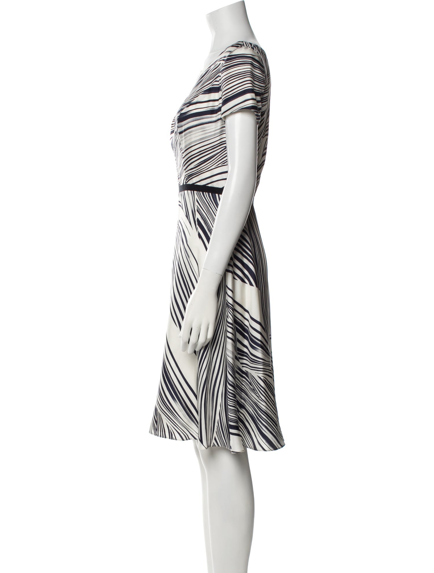 Carolina Herrera Silk Knee-Length Dress