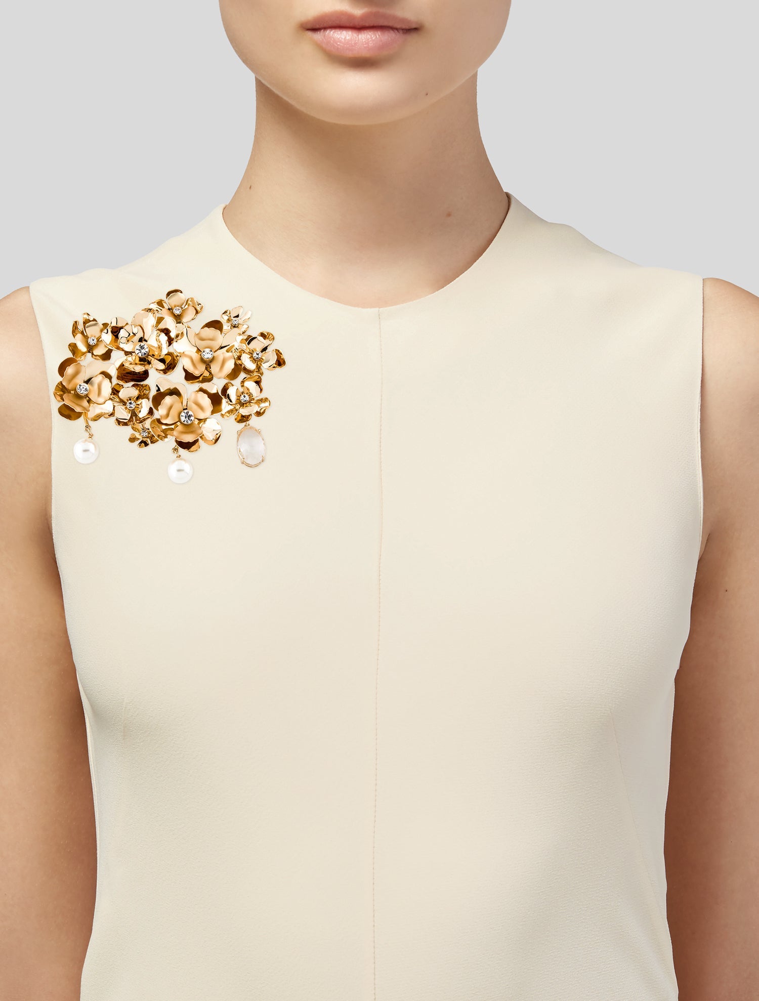 Carolina Herrera Crystal & Faux Pearl Pin Brooch