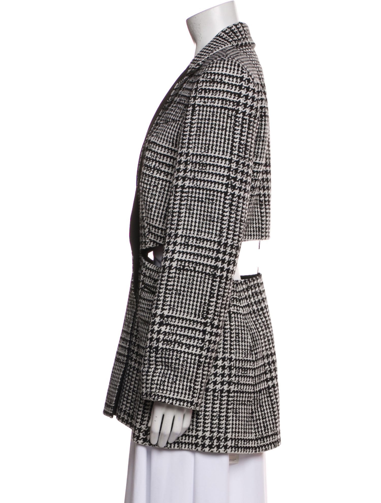 Carolina Herrera Virgin Wool Houndstooth Print Blazer