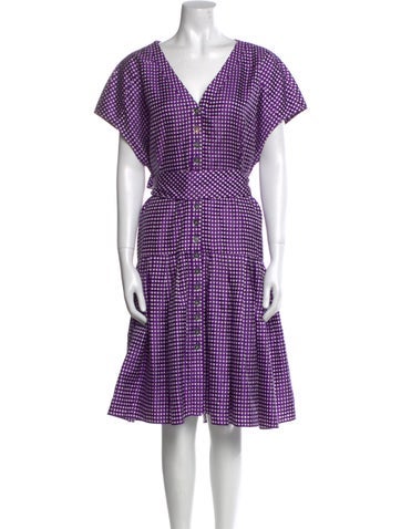 Pre-owned Carolina Herrera Silk Midi Length Dress In Purple