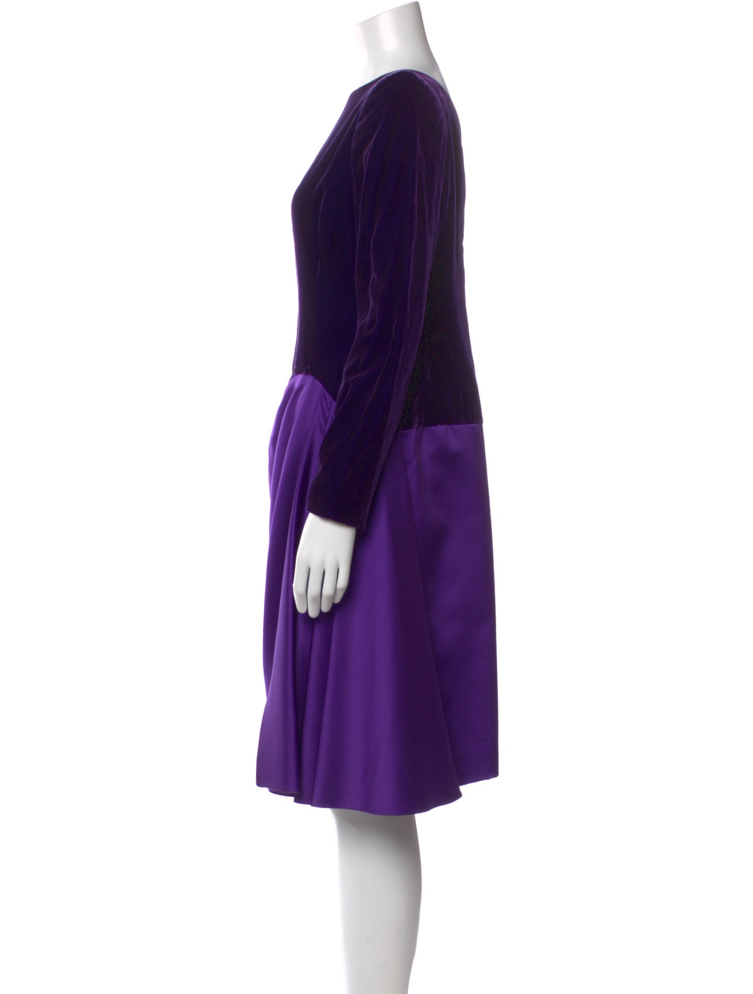 CH Carolina Herrera Bateau Neckline Knee-Length Dress