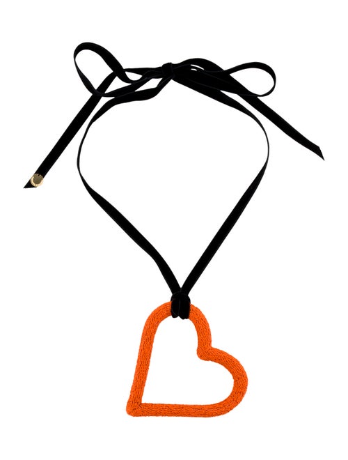 Carolina Herrera Bead Heart Pendant Necklace