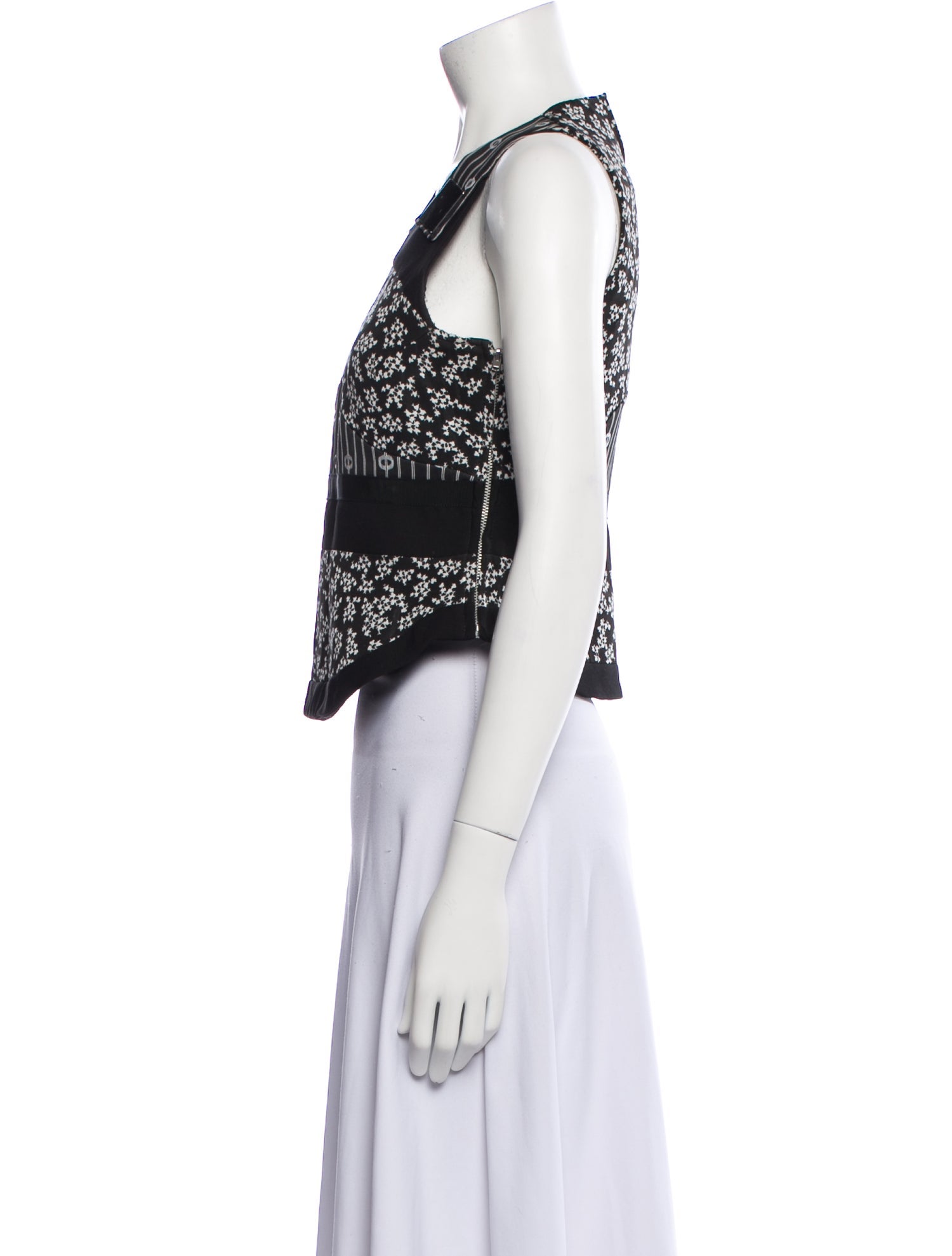 Carven Lace Pattern Scoop Neck Crop Top