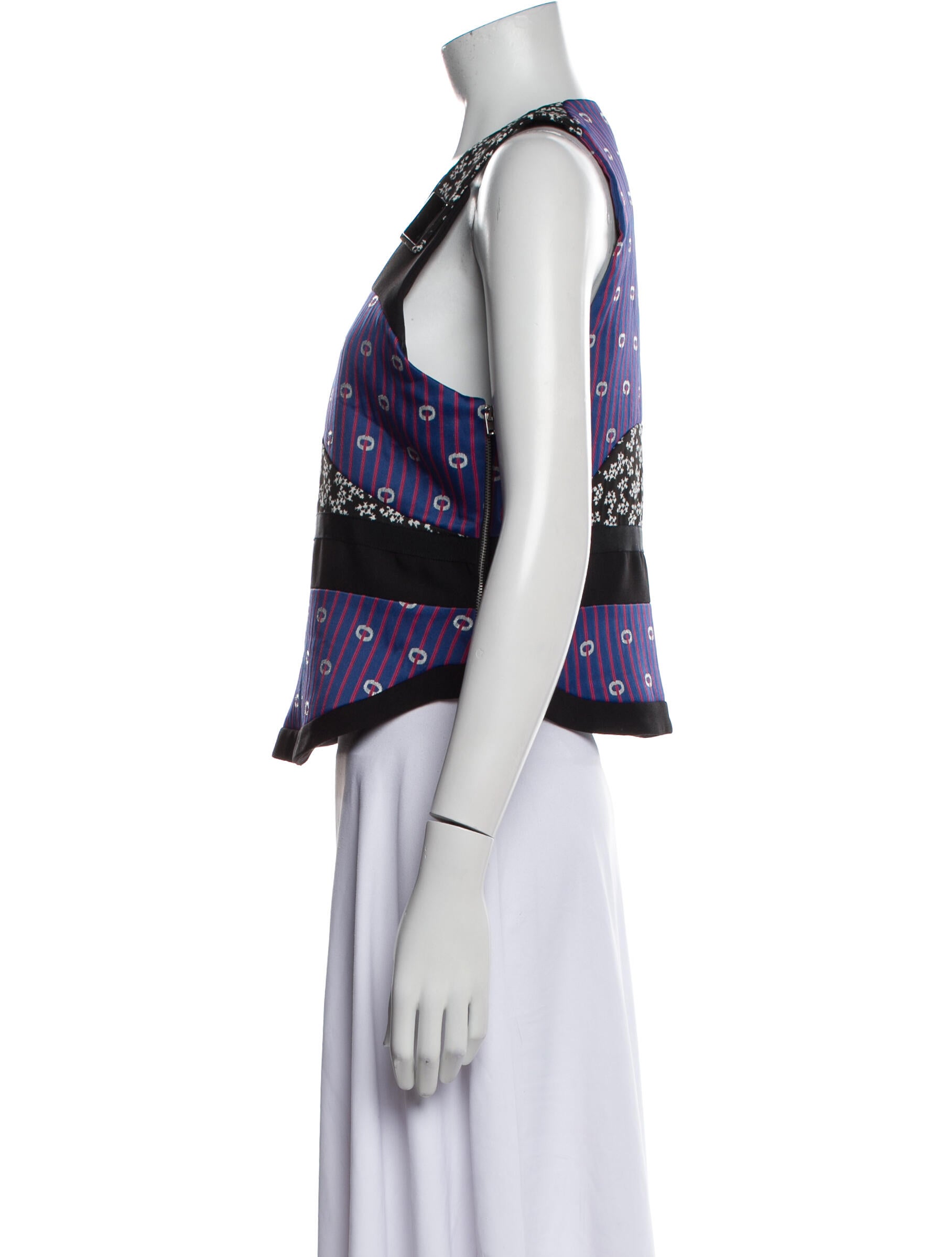 Carven Printed Scoop Neck Crop Top