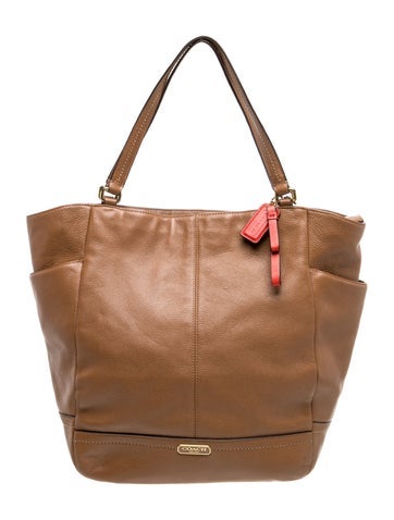 Pre-owned Coach Leather Tote In Brown