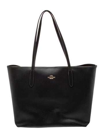 Pre-owned Coach Leather Tote In Black