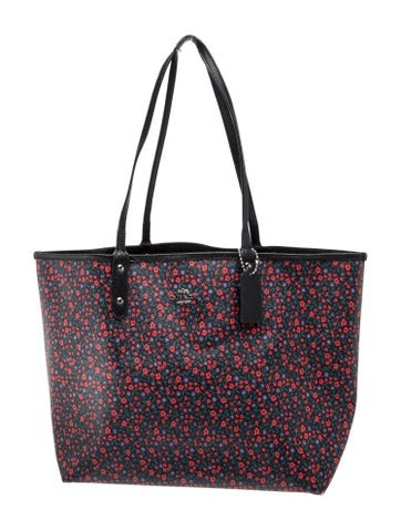 Pre-owned Coach Tote In Blue