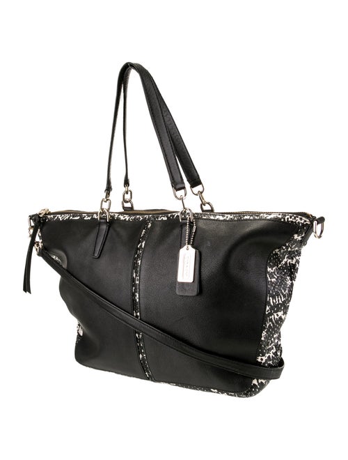 Coach Leather Shoulder Bag