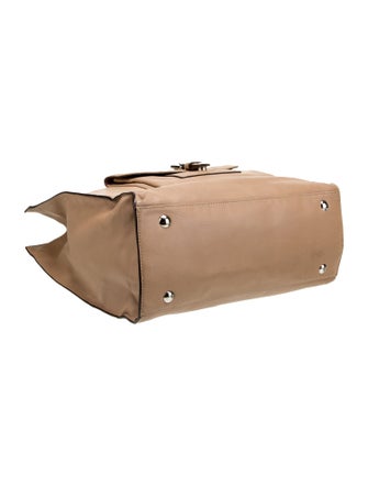 Coach Signature Shoulder Bag