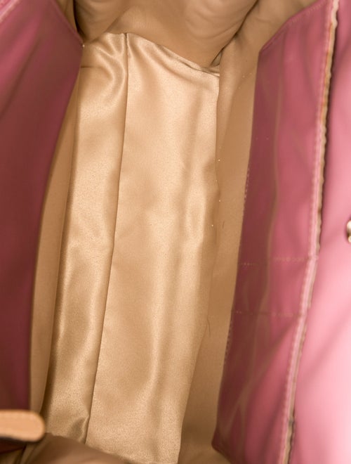 Coach Signature Shoulder Bag