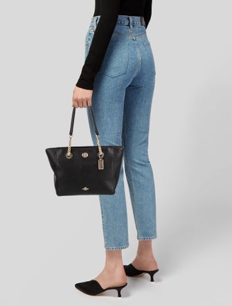 Coach Leather Shoulder Bag