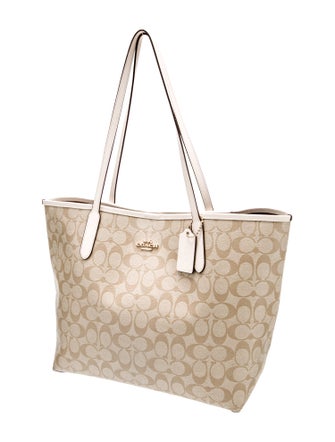 Coach Tote